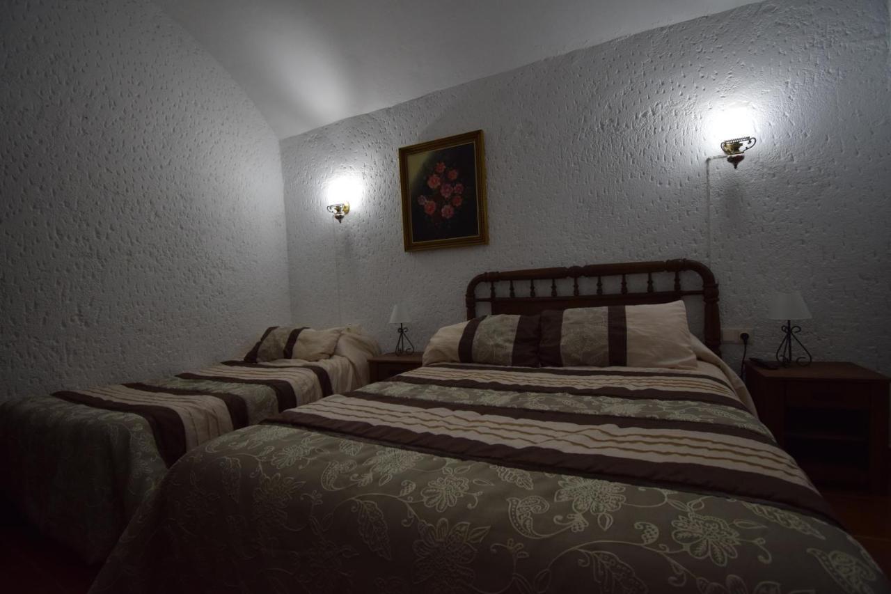 Purullena Apartamentos Horno Y Casa De Dulce מראה חיצוני תמונה