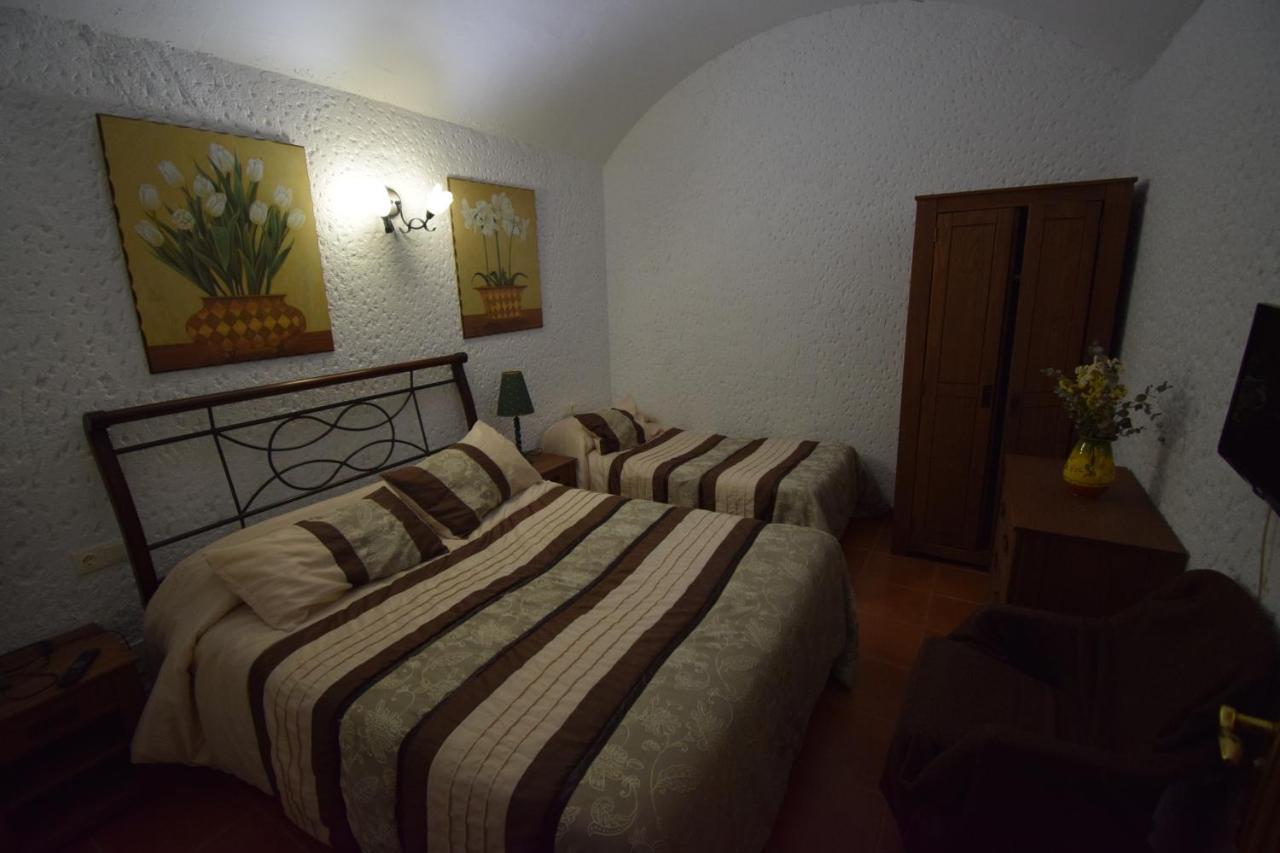 Purullena Apartamentos Horno Y Casa De Dulce מראה חיצוני תמונה