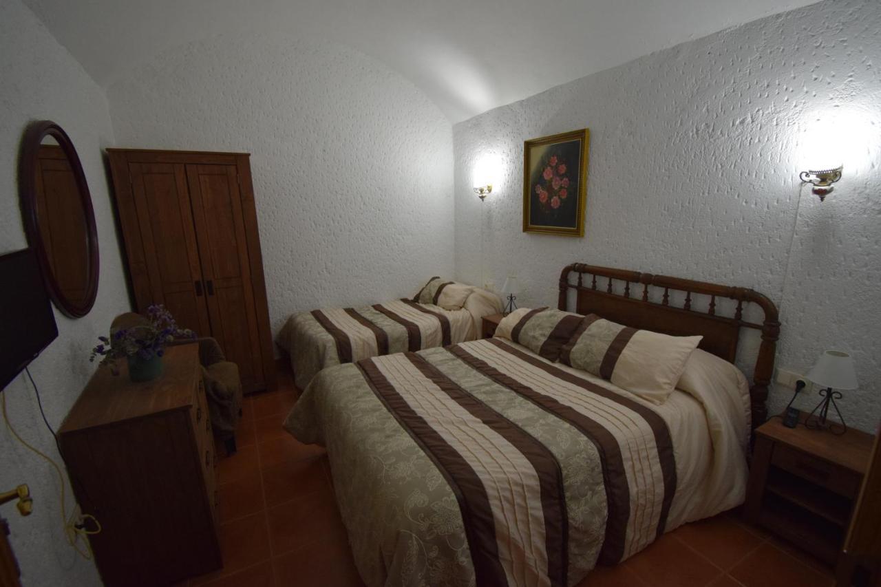 Purullena Apartamentos Horno Y Casa De Dulce מראה חיצוני תמונה