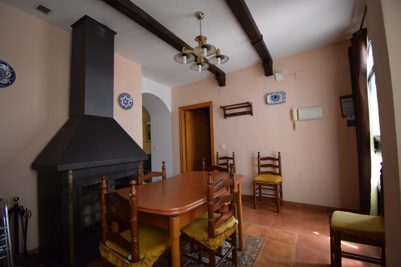 Purullena Apartamentos Horno Y Casa De Dulce מראה חיצוני תמונה
