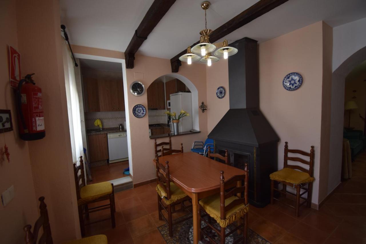 Purullena Apartamentos Horno Y Casa De Dulce מראה חיצוני תמונה