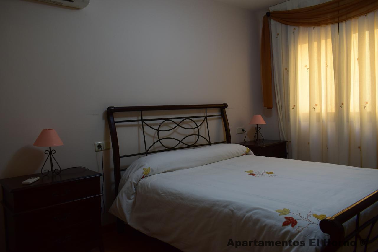 Purullena Apartamentos Horno Y Casa De Dulce חדר תמונה